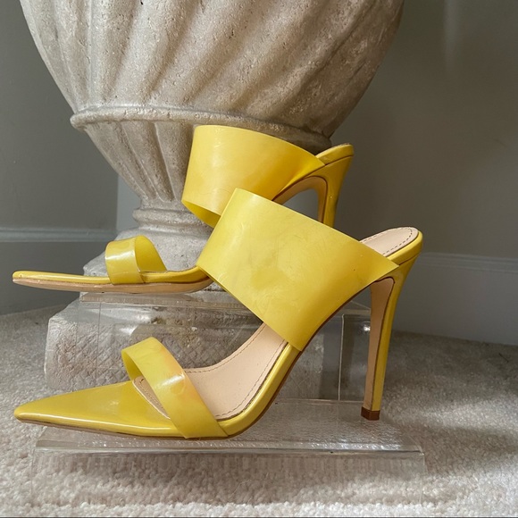 Vivi Yellow stiletto pointed toe mules sandals - Picture 6 of 11